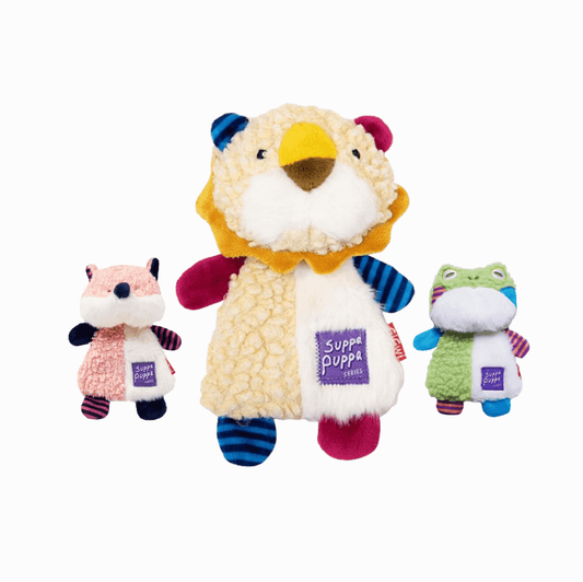 gigwi-plush-squeaky-toy-lion-cuddle